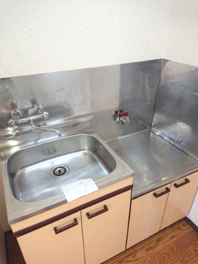 キャッスル滝沢208号室 キッチン