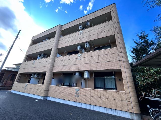 アヴニール 外観写真（昼）