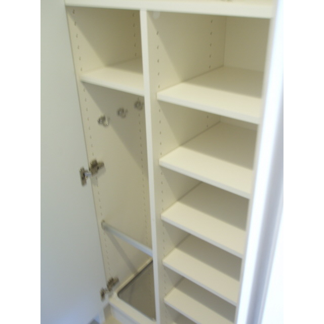 プレール・ドゥーク板橋本町201号室 同建物別部屋の参考画像