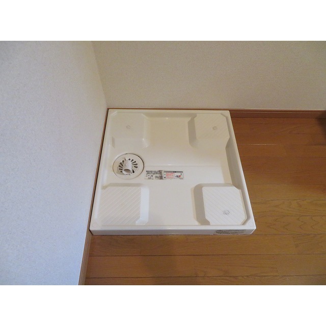 ハイツ中川0203号室 室内洗濯機置場