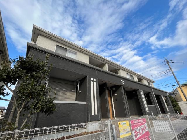 ガーデン　タゼーム 外観写真（昼）