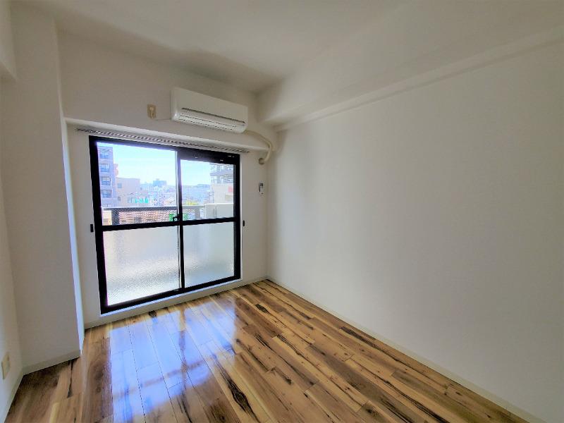 ドゥジェーム・シュロス リビング