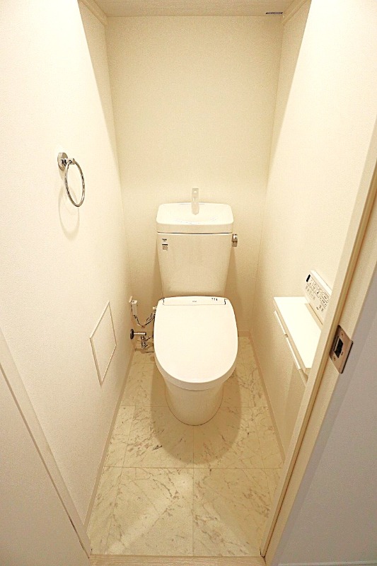 プレニーズ五反野MAXIV1階 トイレ