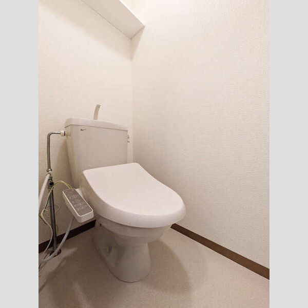 レーベンハイム201号室 トイレ