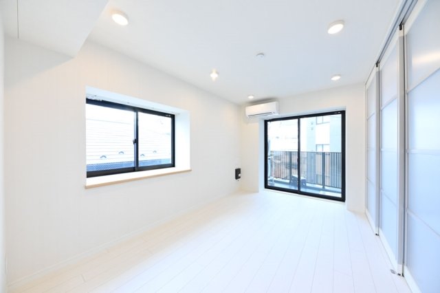 ＰＲＯＳＰＥＣＴ　ＫＡＧＵＲＡＺＡＫＡ リビング