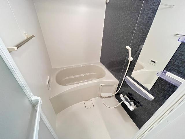 サニーコートⅡ102号室 バス