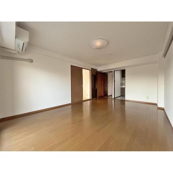 ビラ園生 リビング