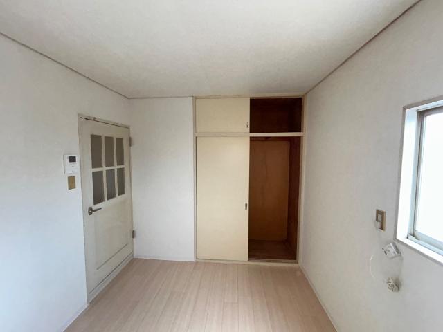 エステート山崎 収納