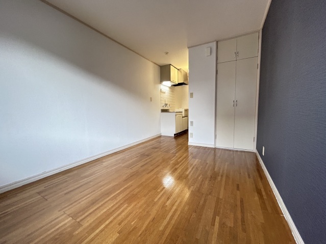 ワイズピア リビング