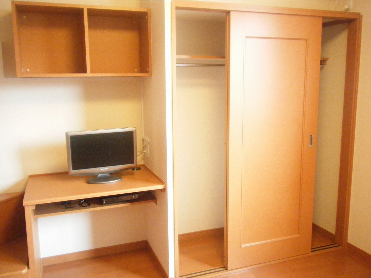 レオパレスベルウィング 内観