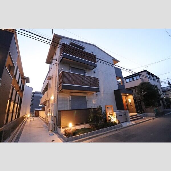 シダー カーサ101号室 外観