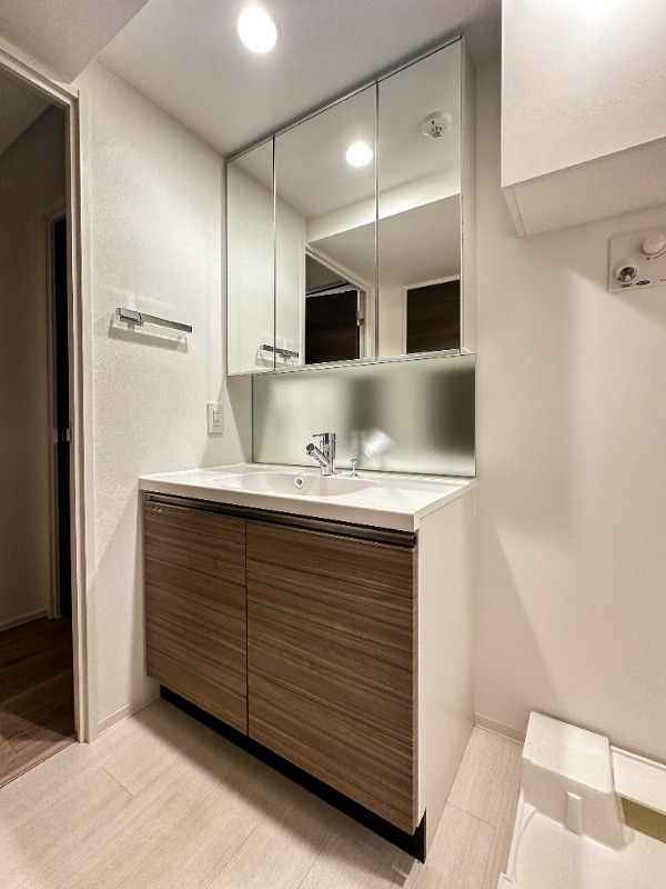 ＦＯＲＥＳＴＡ湊町10階 洗面