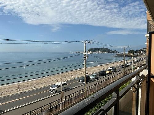 ライオンズマンション鎌倉七里ガ浜海岸3階 バルコニー