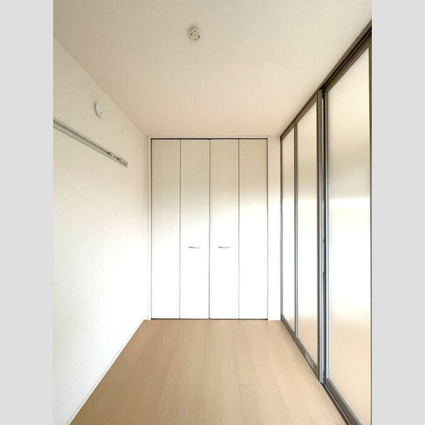 ルミエール吉川203号室 洋室3帖