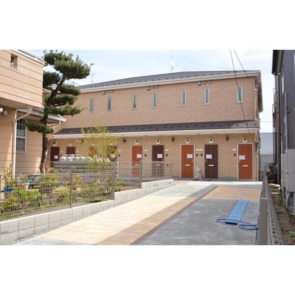 アーバンコート白鳥205号室 エントランス