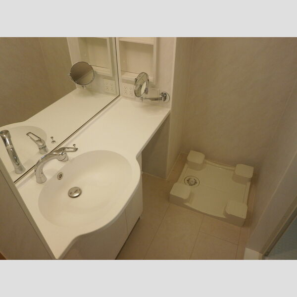 プルメリア 洗髪洗面化粧台