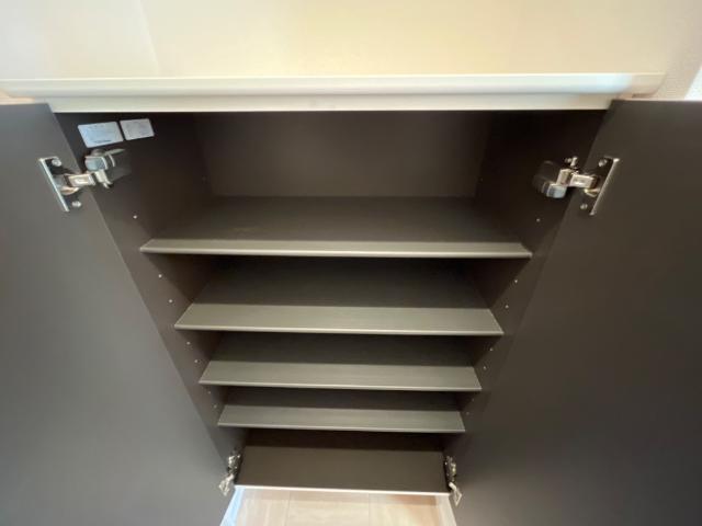 ラ・ミア・カーサ 下駄箱