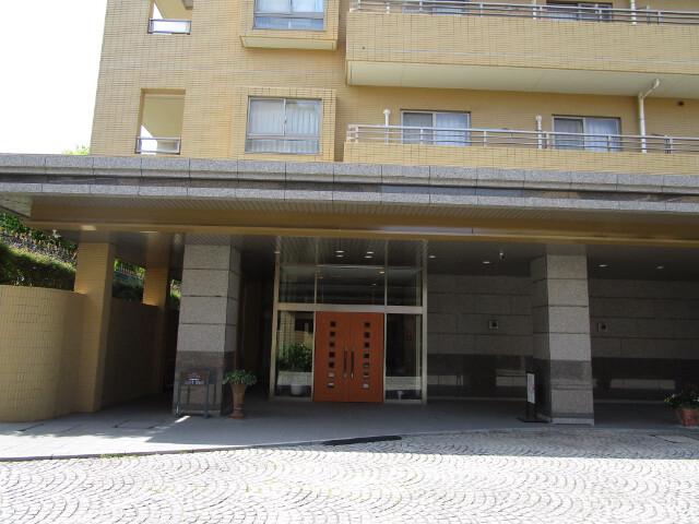 クリオレミントンハウス横濱山手ウエストポート エントランス