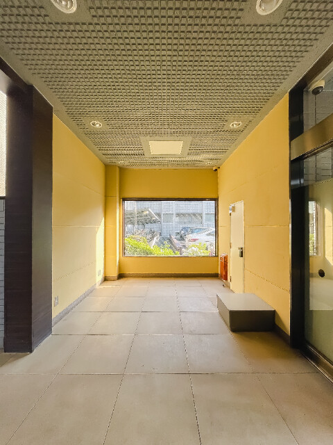 レジディア吉祥寺2階 エントランス