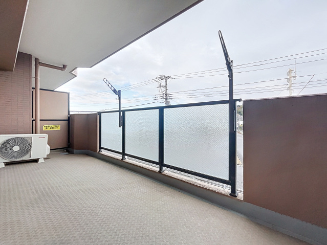 サングレイス小机 バルコニー