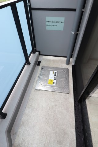 GENOVIA花月総持寺0503号室 バルコニー