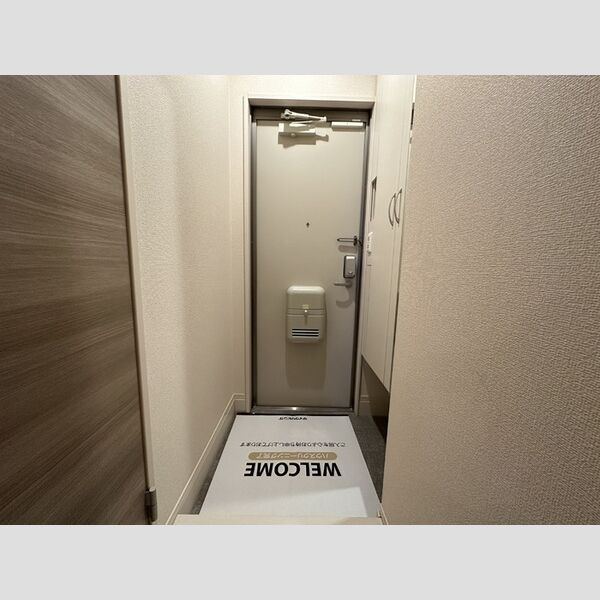 コンフォーレ　A棟 玄関