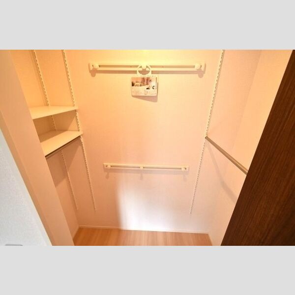 コート　エム102号室 クローゼット近影