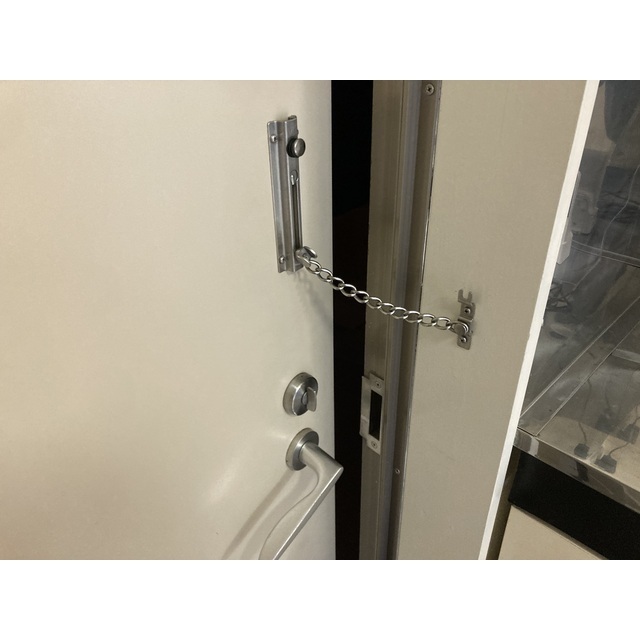 トレニア135号室 玄関