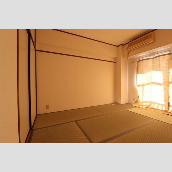 ファーストコーポ幕張本郷0808号室 和室