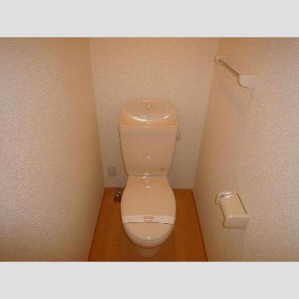 BPOPⅡ102号室 トイレ