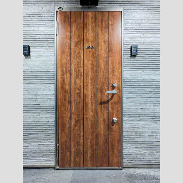 ブルームマーレ203号室 玄関