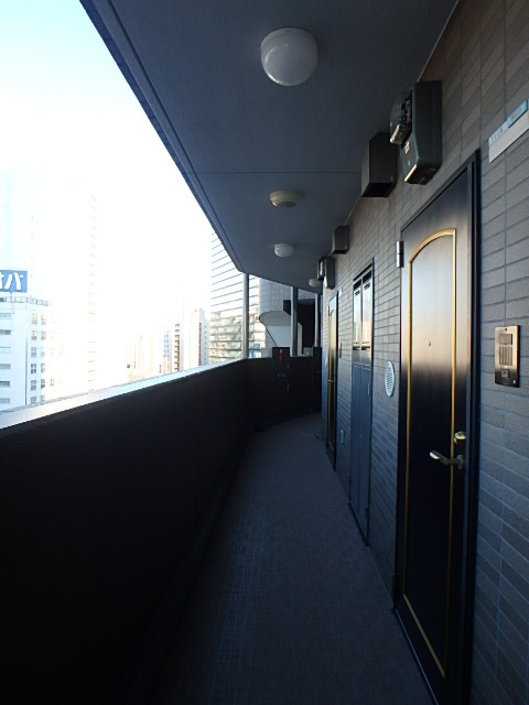 グランド・ガーラ渋谷9階 廊下