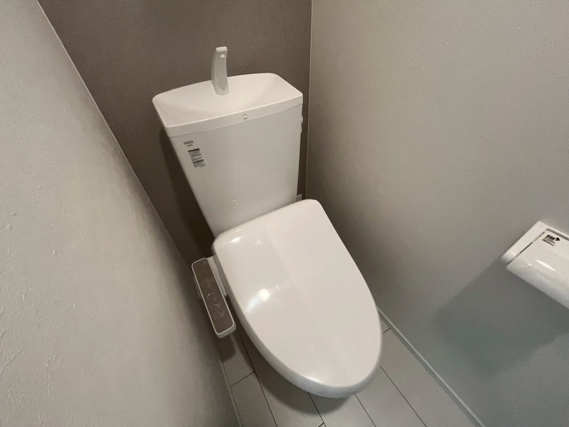 オーブリオン白金2階 トイレ