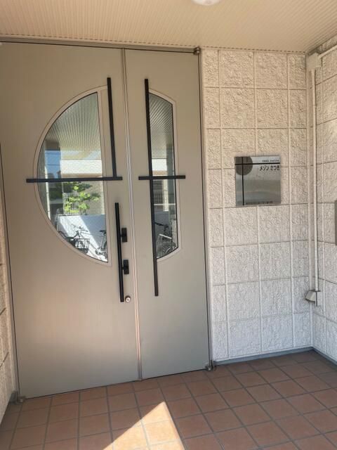 メゾンさつき エントランス