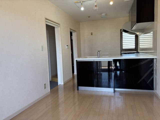 パークヒルズバームハイツ菊名弐番館 リビング