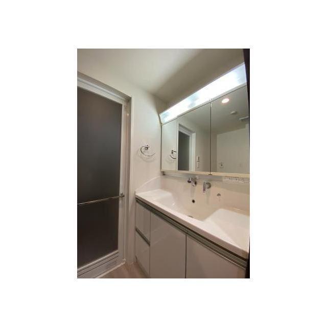 新宿7丁目マンション地下1階 洗面所