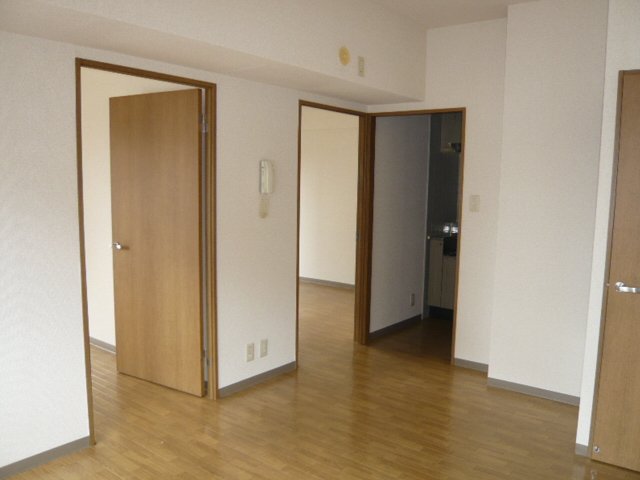 ベルドミール高幡 内観