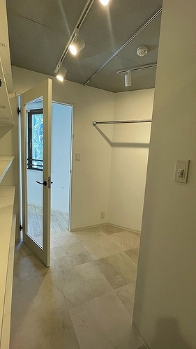 ＰＲＥＡＳ　ＨＯＮＡＮＣＨＯ 収納スペース