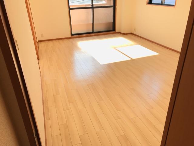 エンジョイライフ 床張替え済