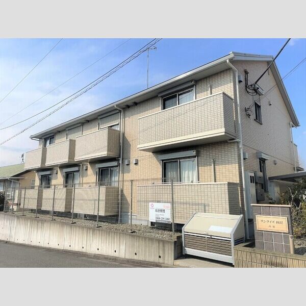 サンライズ柄沢　西館105号室 サンライズ柄沢西棟　外観