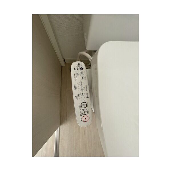 テラスハウス井荻101号室 トイレ