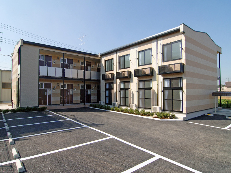 レオパレスマノワールの外観画像