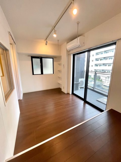 レジディア市谷薬王寺6階 寝室