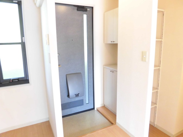 グランメールⅢ 玄関