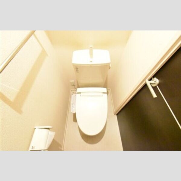 ハイネスCDFE　F トイレ