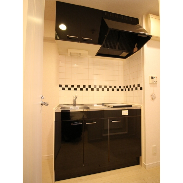 ヴェルト五反田イースト システムキッチン