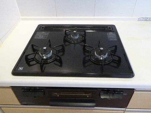 グランヒルシティ　ミレナ12階 3口ガスコンロ　キッチン　※2020年9月15日撮影時