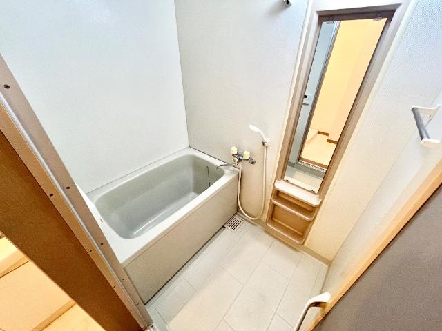 メゾンエクセル203号室 ユニットバス（イメージ）