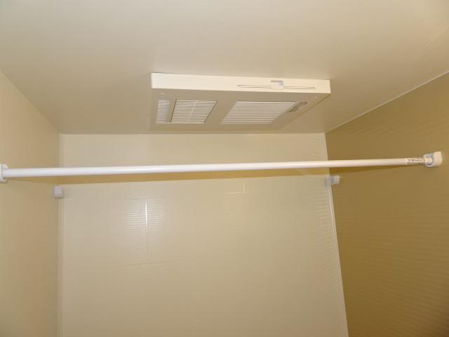 パーチェ横浜和泉103号室 浴室乾燥機