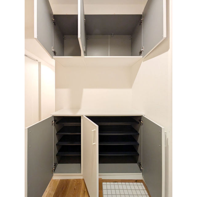 レジデンス多摩川西六郷0305号室 玄関